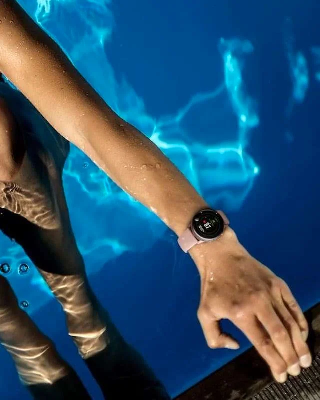 Best Fitness Trackers, Activity Trackers, Trackers Amazon, Trackers with GPS, Samsung Galaxy Watch Active Fitness Tracker