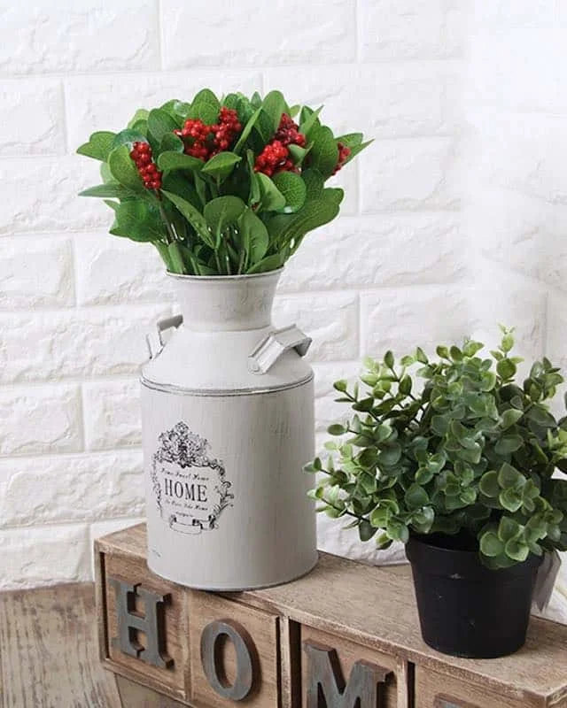 Best Rustic Home Decor, Country Decor, Country Decor for home, Country Decor Ideas, Rustic Decor Kitchen, Milk Can Vase