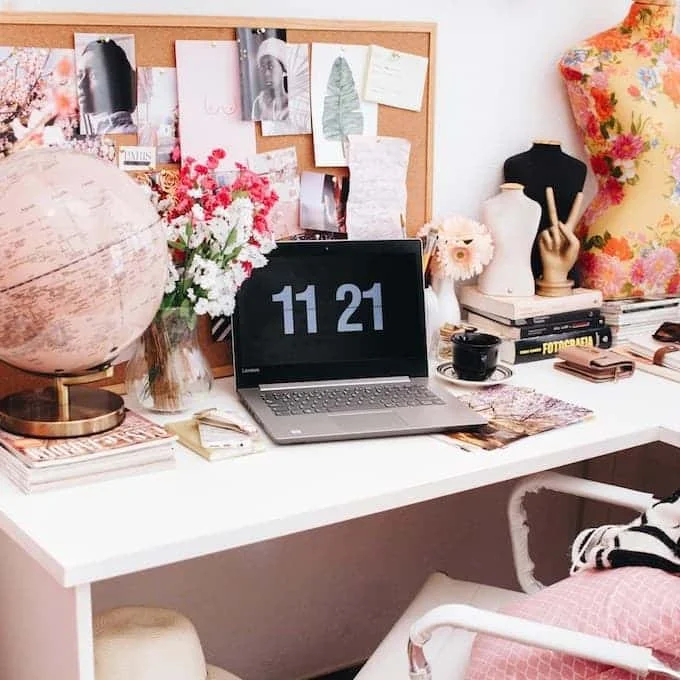 Bedroom Home  Office Personal Touches