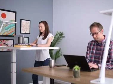 Are Standing Desks Good for You? Health Benefits and Drawbacks.