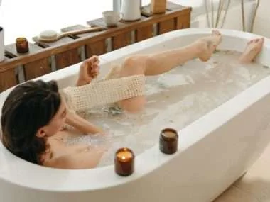 advantages of freestanding tubs in modern bathrooms